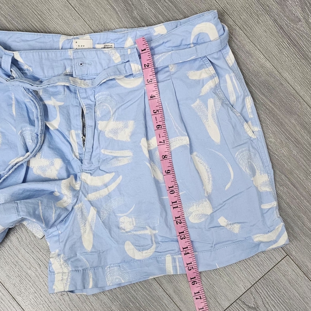 A New Day Women's Blue Abstract Print High-Rise Tie-Waist Shorts – Size 18 - Picture 8 of 9